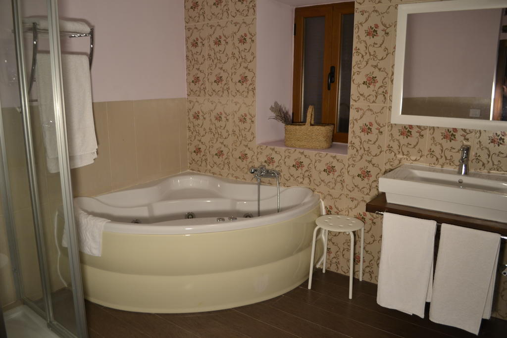 Hostal El Pajar de la Abuela Arcas Habitación foto