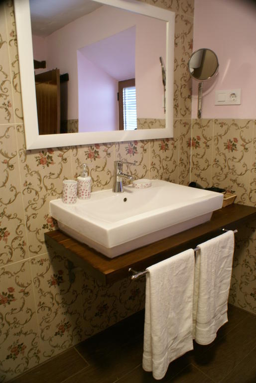 Hostal El Pajar de la Abuela Arcas Habitación foto